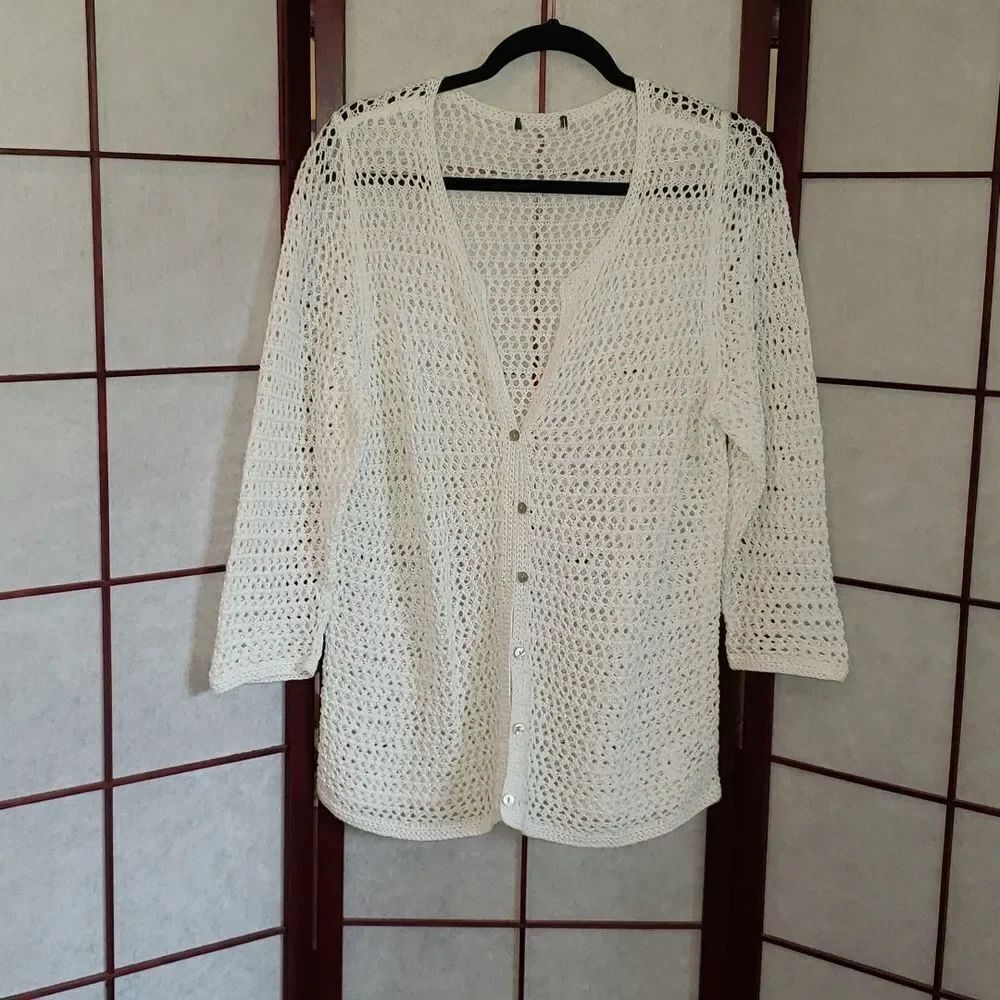 Ladies White Fishnet Cover Sweater
